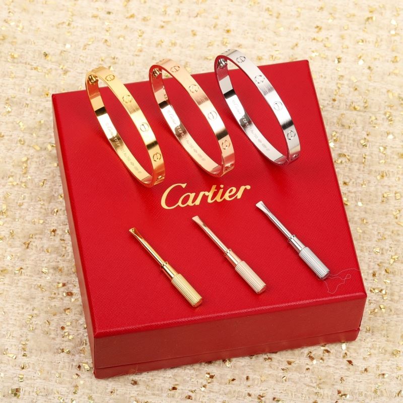 Ca*t*er bracelets